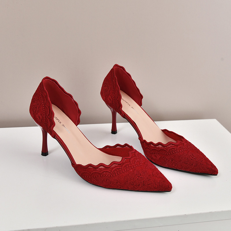 Luxury Red White Lace Embroide - Embroidery In The Piece recension och pris
