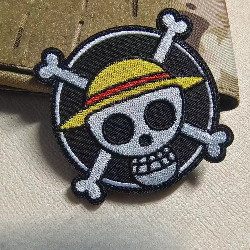 One Piece Cartoon sleeve patch - Embroidery Patch recension och pris