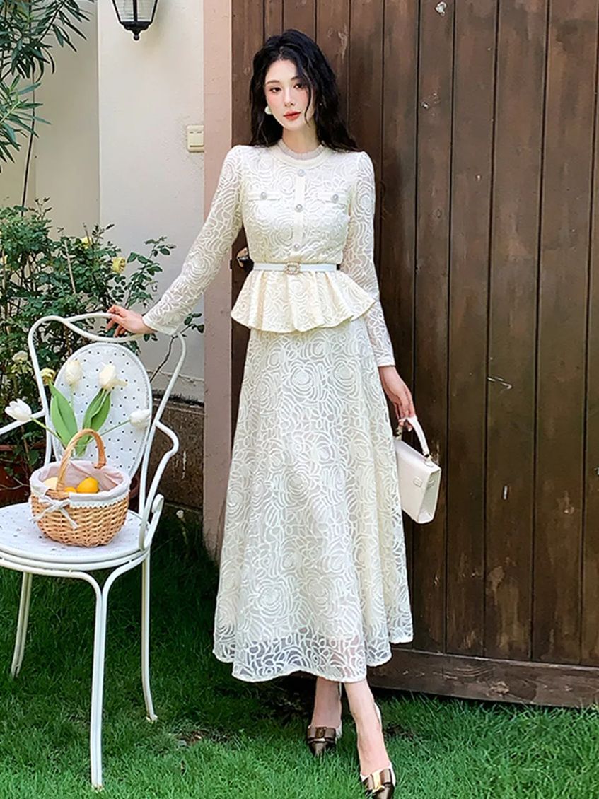 Formal Luxury Evening Lace Two - Embroidery Blouse recension och pris