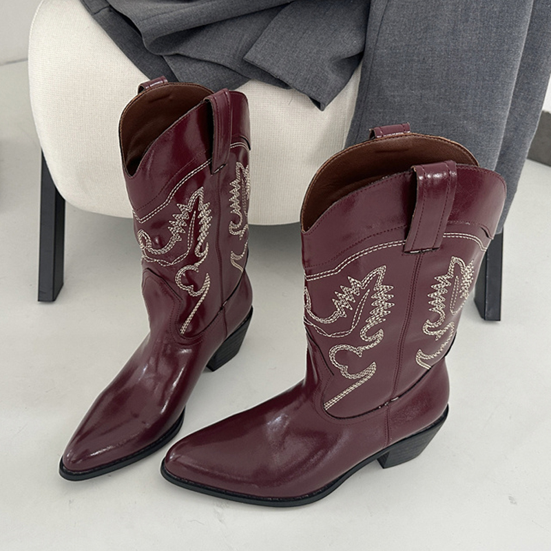 Liyke Designer Wine Red Leathe - Embroidery On Leather recension och pris